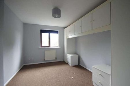 Courtlands Close, Watford, WD24 - Photo 2