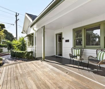 1/2 Birdwood Street, Frankston VIC 3199 - Photo 5