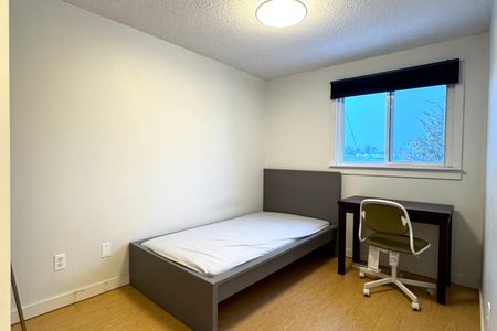 For Lease - 50 Prosperity Pathway, Toronto, Ontario - Photo 4