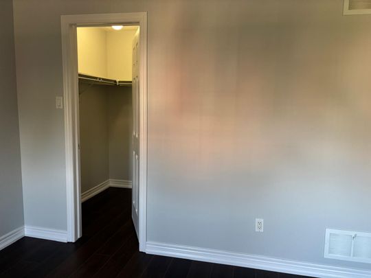 For Lease - 468 Grant Way, Milton, Ontario - Photo 1