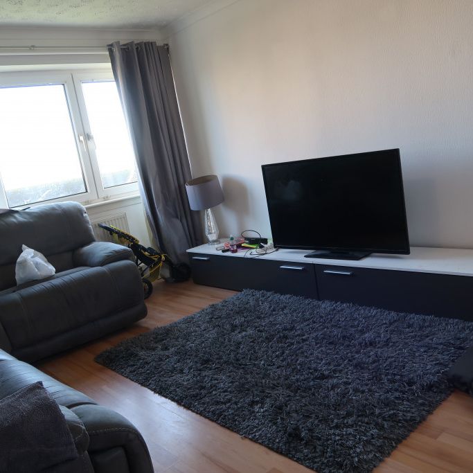 Keal Crescent, Knightswood | £770 Monthly - Photo 1