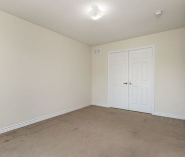 For Lease - 200 Veterans Drive Unit# 09, Brampton, Ontario - Photo 5