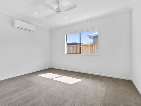 13 Skyline Circuit, Palmwoods QLD 4555 - House For Rent - $760 | Domain - Photo 4