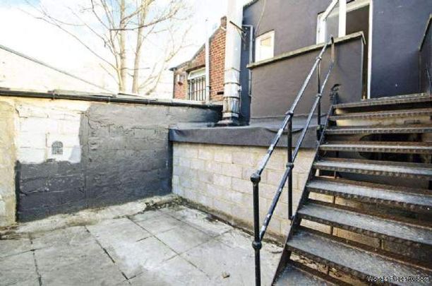 1 bedroom property to rent in London - Photo 1