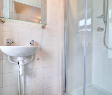 3 bedroom semi detached house to rent - Photo 6