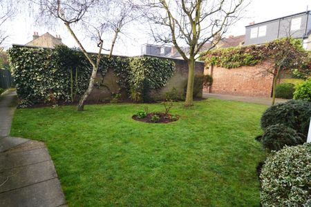 Udney Park Road, Teddington, TW11 - Photo 5