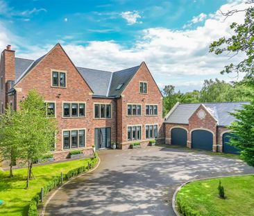 8 bedroom detached house to rent - Photo 5