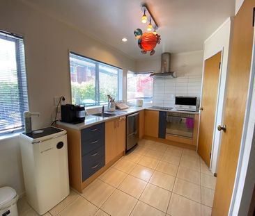 Located at Pakuranga 3 bedrooms - Photo 6