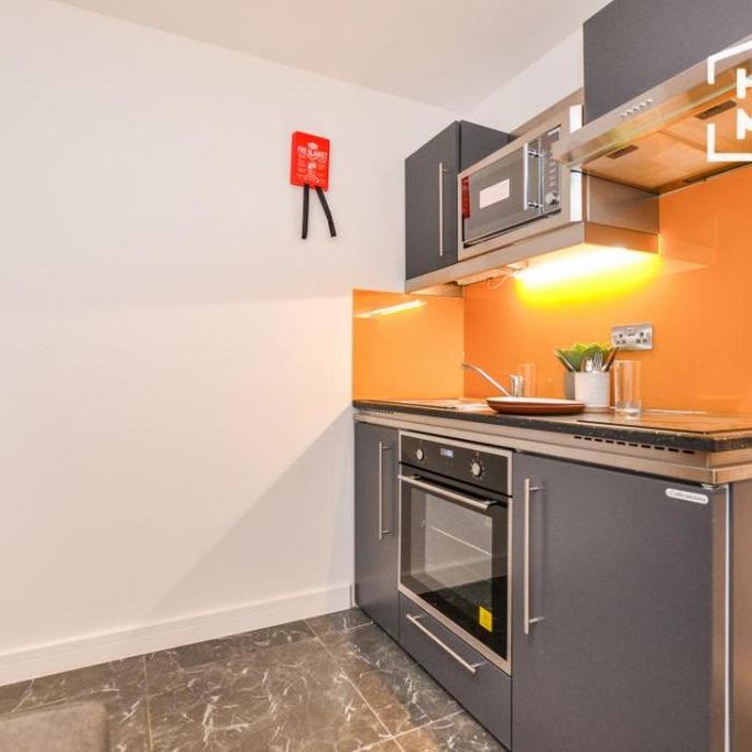 Studio to rent - Photo 1