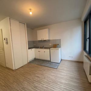 Location Appartement 1 pièce 19m² ROUEN 76000 - Photo 2