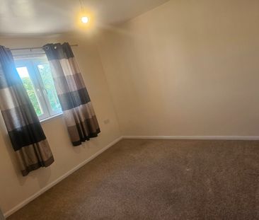 3 Bed Semi-Detached House, Maryston Place, G33 - Photo 6