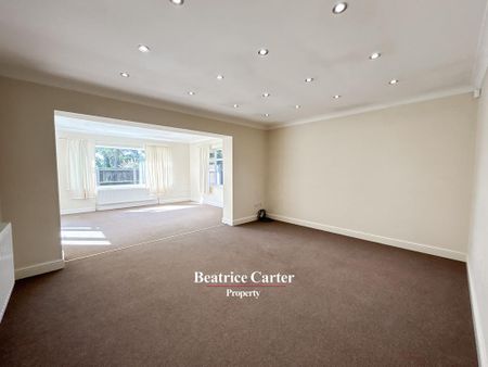 3 bedroom detached bungalow to rent - Photo 4