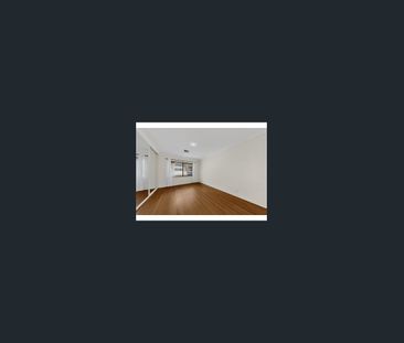 Deluxe Spacious Apartment - Photo 2