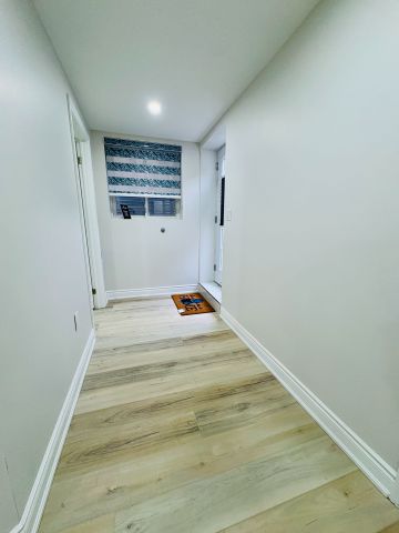 For Lease - 4056 Channing Crescent, Oakville, Ontario - Photo 5