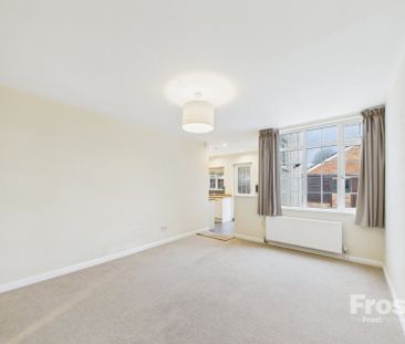 Royston Way, Slough, Berkshire,SL1 - Photo 2