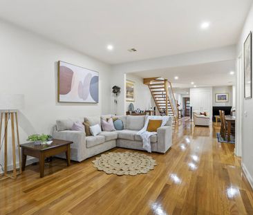 38B Bundeera Road, Caulfield South VIC 3162 - House For Rent | Domain - Photo 5