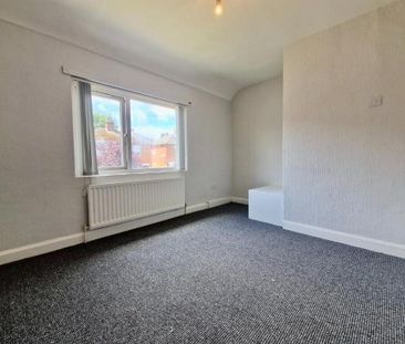 28 Voltaire Gardens, Belfast, BT36 7EY - Photo 6