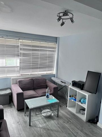 3 bedroom maisonette to rent - Photo 5