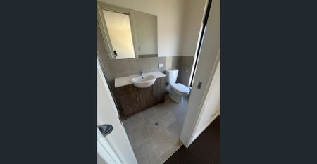 Semi-Furnished 3-Bedroom Home with Modern Features in Lightsview - Photo 2