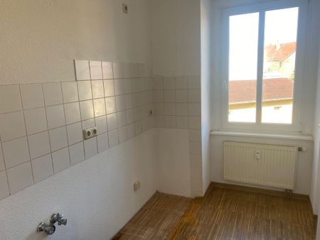 Helle 3-Raum-Wohnung am Altenburger Damm in Merseburg! - Foto 4