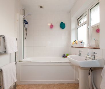 3 bedroom house to rent - Photo 3