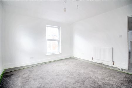 2 Bedroom House to let - Photo 3