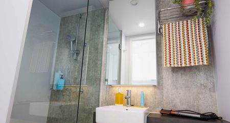 Ultra Studio - Photo 3