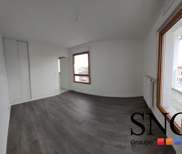 T2 AVEC LOGGIA + PARKING EN SOUS SOL - Photo 1