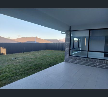 15 Pikewood Rd, Heddon Greta, NSW 2321 - Photo 1