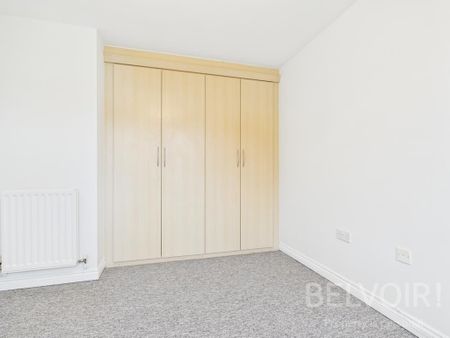 3 bedroom semi-detached house to rent - Photo 5