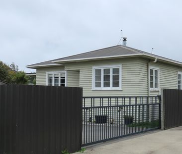 Spacious 3-Bedroom Home - Photo 2