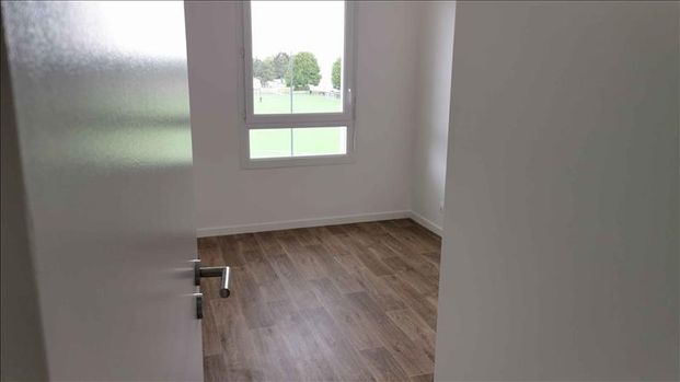 3 pièces - 59,65 m² - 2ème étage - Colocation non autorisée - Photo 1