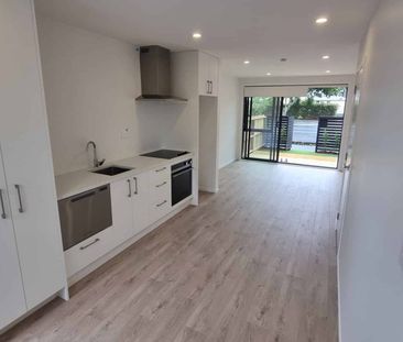 Modern 2 Bedrooms, Avondale - Photo 4