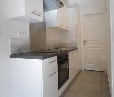 Location Appartement 2 pièces 31m² COGNAC 16100 - Photo 5