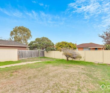 NEAT AS A PIN! SECURE THIS LITTLE GEM! - Photo 5