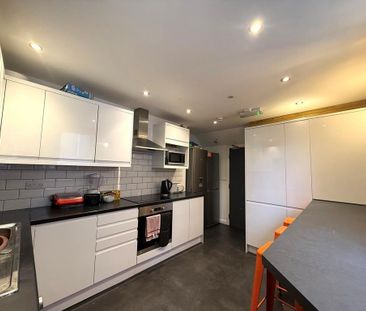 5 bedroom house share to rent - Photo 1