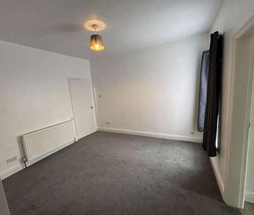 Moorgate, Retford, DN22 - Photo 4