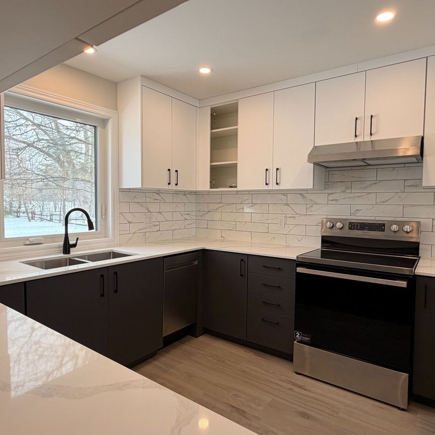 For Lease - 119 Wellington Street Unit# Main, Whitby, Ontario - Photo 1