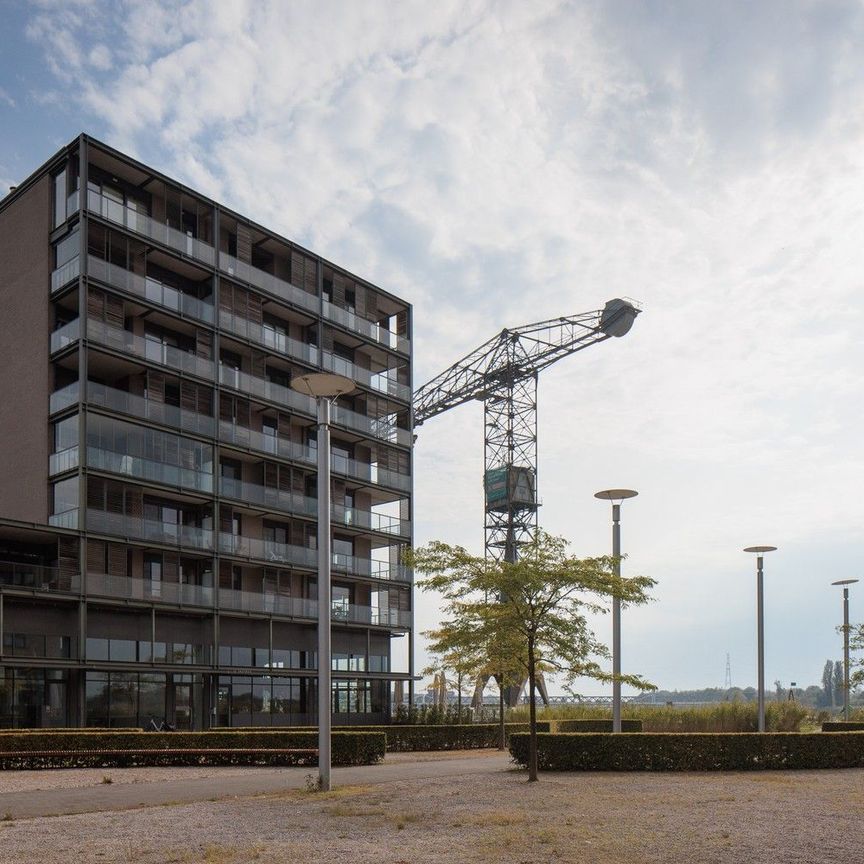 Buitengewoon Penthouse met Adembenemend Uitzicht - Photo 1