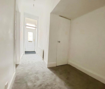 2 bedroom ground floor flat to rent - Photo 4