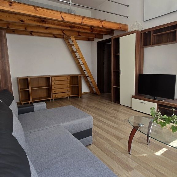 Duża Kawalerka-Centrum 1.piętro-Kamienica - Фото 1