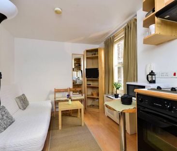 Flat 03 Fairholme Road, West Kensington W14 9JZ - Photo 6