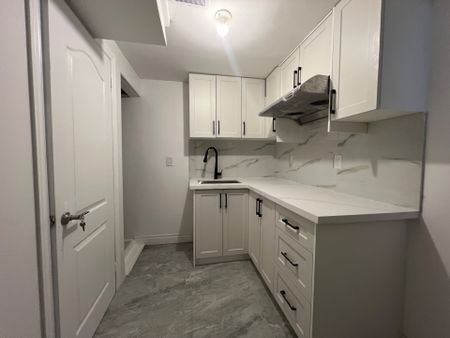 For Lease - 28 Chicago Lane, Markham, Ontario - Photo 2