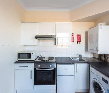 Studio to rent - Photo 4