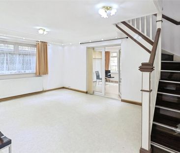 Milton Road, Caterham, Surrey, CR3 5JD - Photo 2