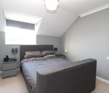 2 bedroom semi-detached house to rent - Photo 3