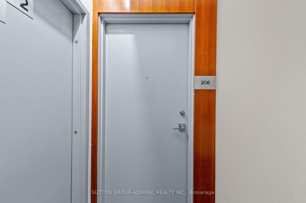 For Lease - 20 Stewart Street Unit# 206, Toronto, Ontario - Photo 1