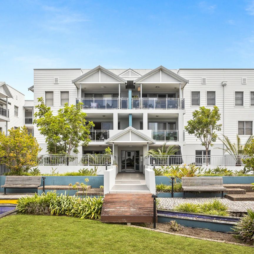 Spacious and elegant village retreat - Photo 1