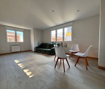 Alquiler de piso en Calle Jorge de Montemayor, 22 - Photo 2