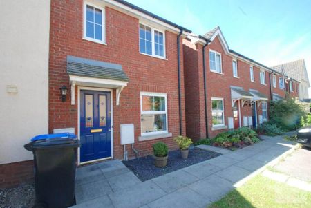 2 bedroom semi-detached house to rent - Photo 3